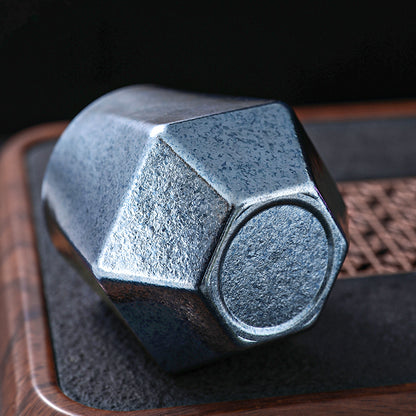 D47